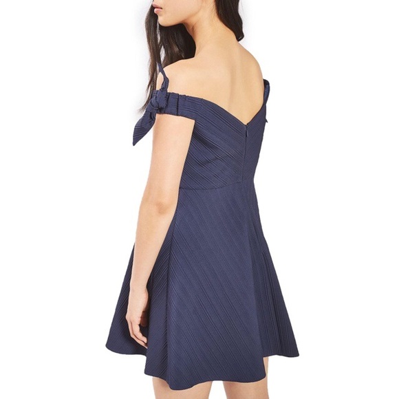 TOPSHOP DRESS - Picture 4 of 5